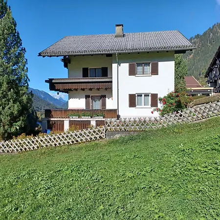 Herlinde Apartment